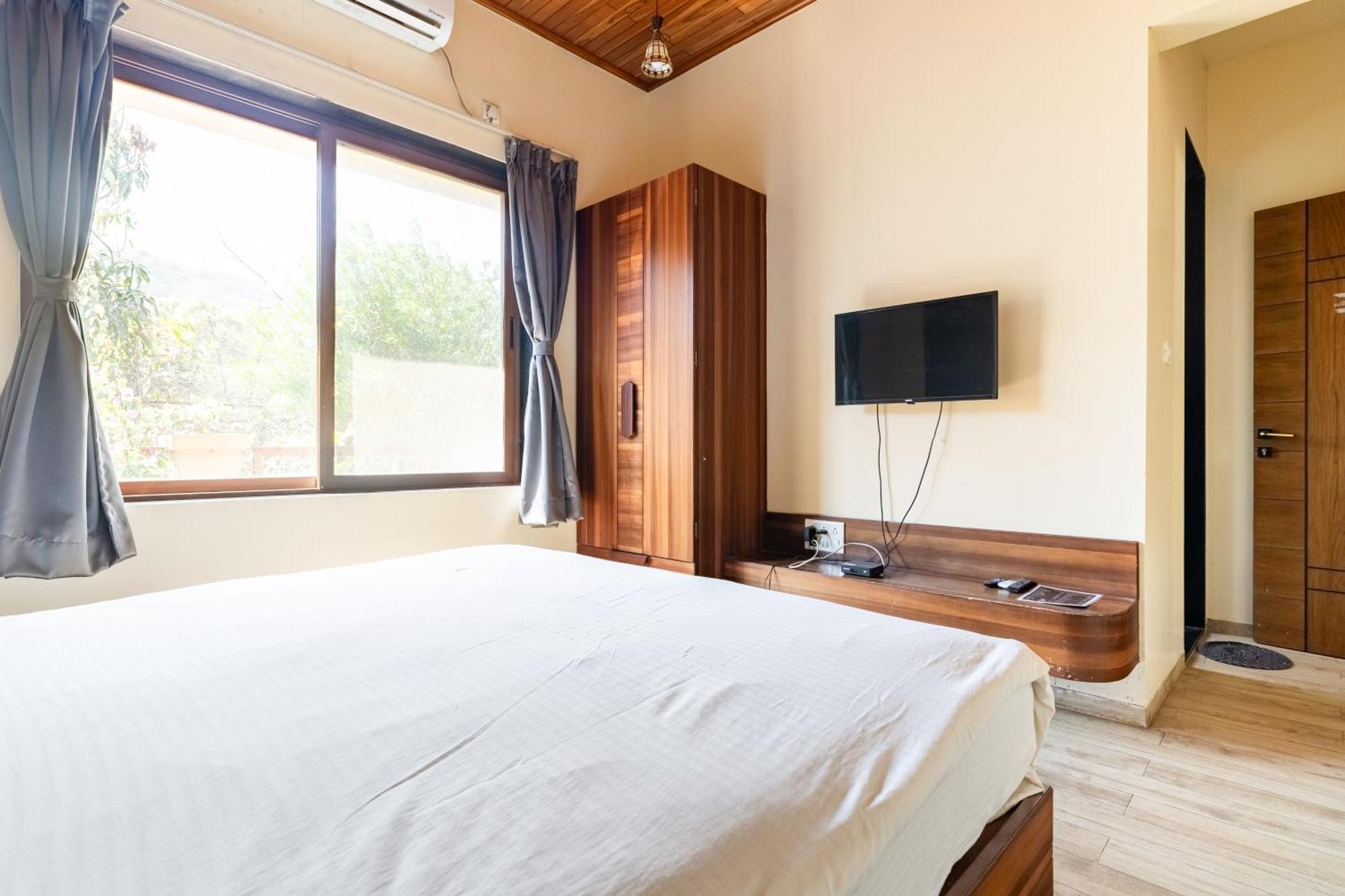 Hillside Resort Lonavala - Pawna - Mountain View Exterior photo